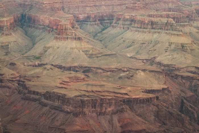 How long is the narrowest point across the grand canyon